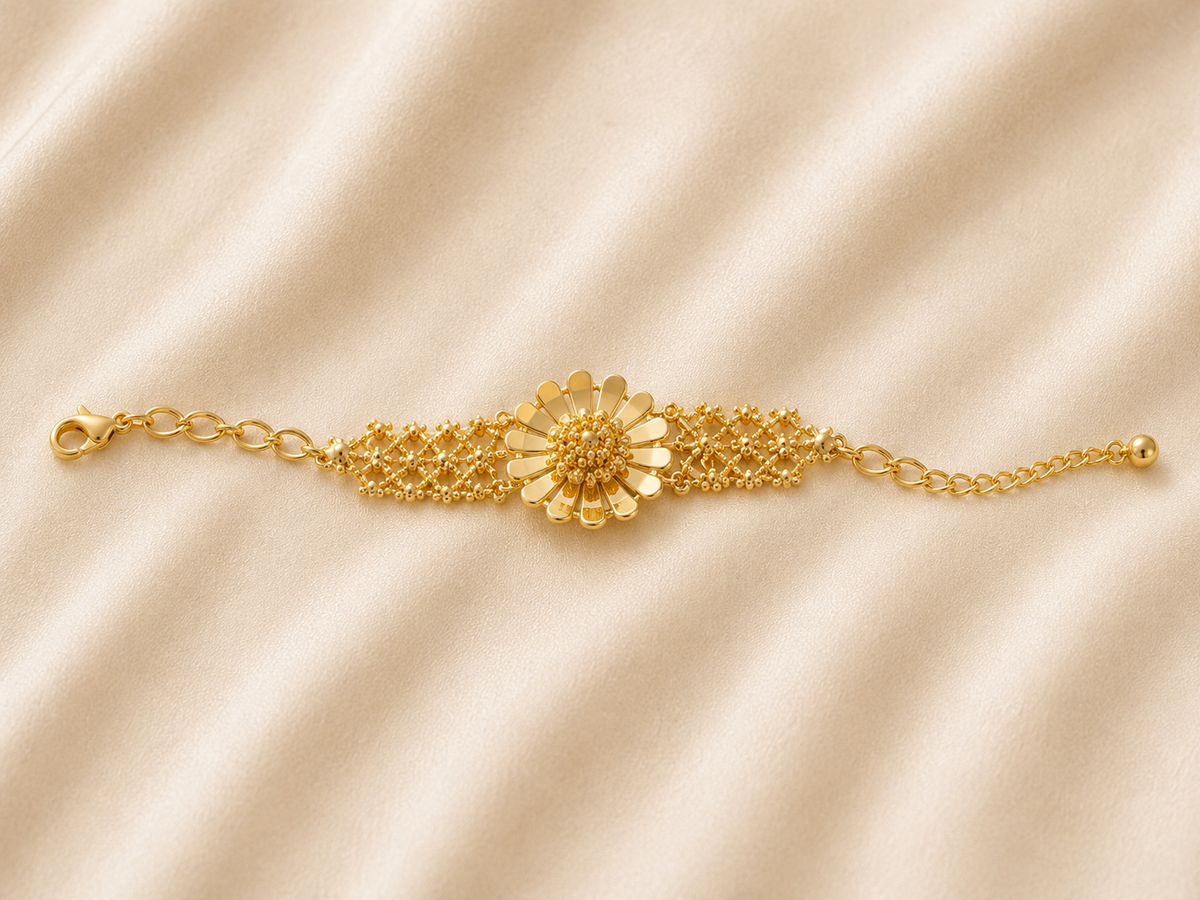 ✨ Classic Gold-Tone Jewelry Set
