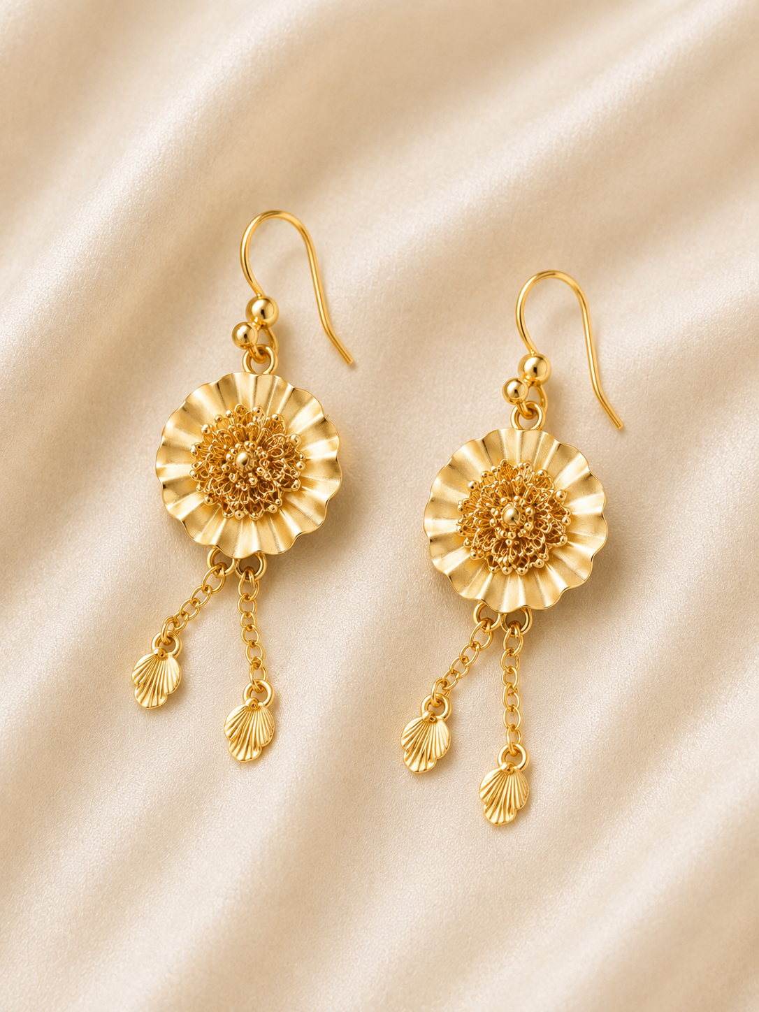 ✨ Classic Gold-Tone Jewelry Set