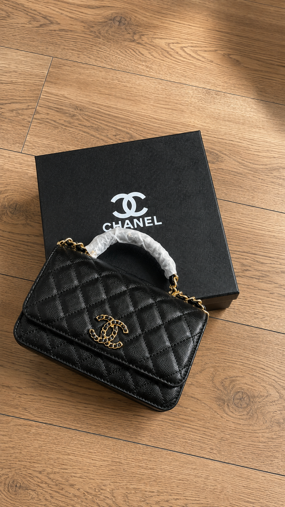 Elegant Quilted Top Handle Bag