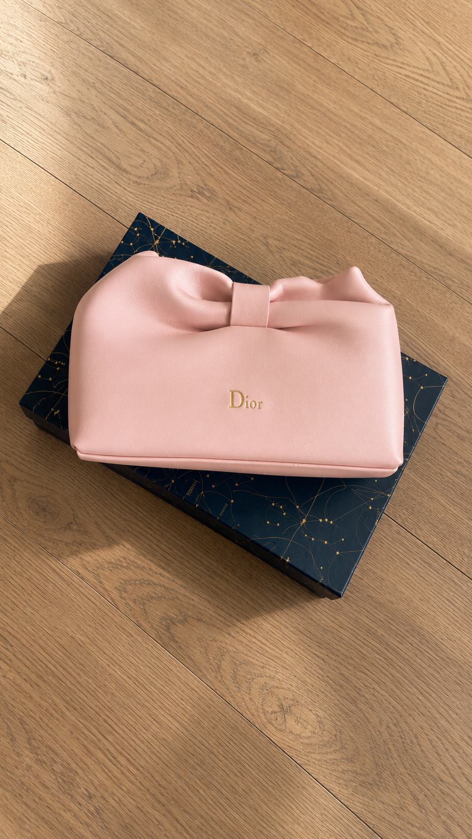 Elegant Bow Handbag