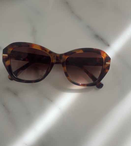 Timeless Tortoise Sunglasses